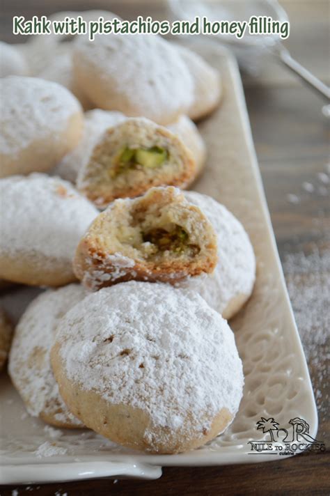 kahk-eid-cookies-with-pistachios-and-honey-amiras image