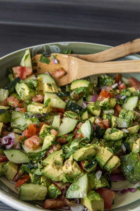 avocado-tomato-salad-cilantro-parsley image