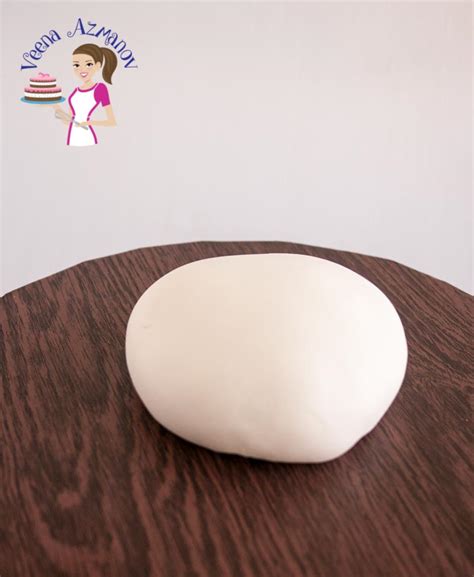 easy-homemade-marshmallow-fondant image