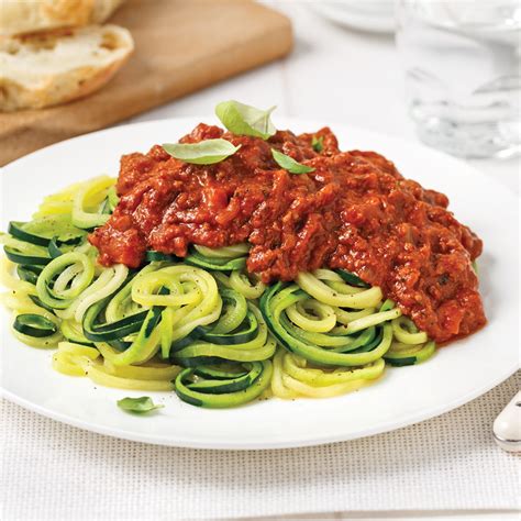 zucchini-spaghetti-and-meat-sauce-5-ingredients-15 image