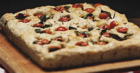 10-homemade-flatbread-recipes-to-try-at-your-home image