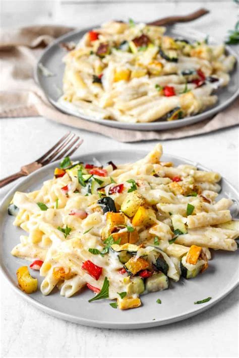 creamy-vegetable-pasta-a-seasoned-greeting image