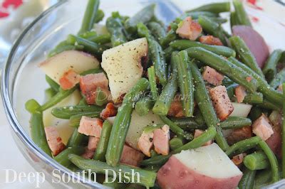 country-green-beans-with-ham-and-potatoes-deep image