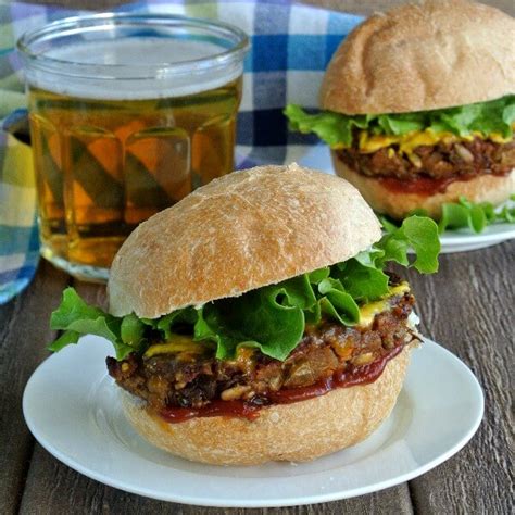 spicy-green-lentil-burgers-recipe-vegan-in-the-freezer image