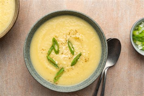 gluten-free-vegan-cauliflower-and-potato-soup image