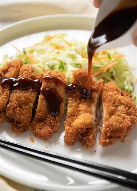 chicken-cutlet-japanese-chicken-schnitzel-recipetin image