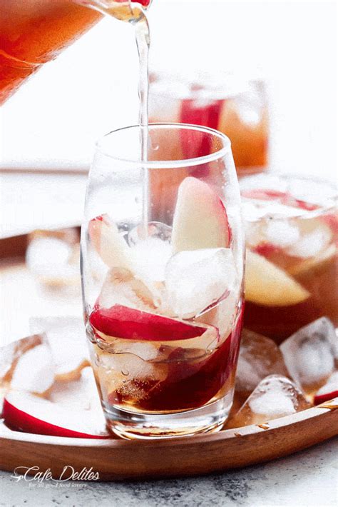 white-peach-iced-tea-cafe-delites image