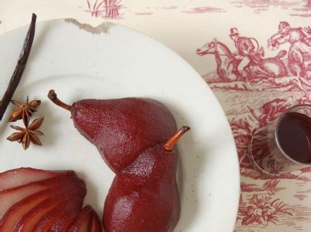 pears-poached-in-wine-poires-la image