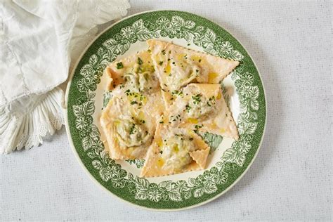 pansotti-recipe-ligurian-cheese-filled-pasta-great image