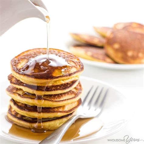 low-carb-keto-pancakes-fluffy-easy-wholesome-yum image