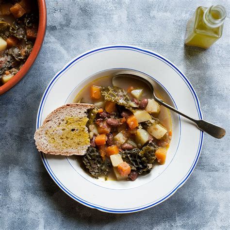 tuscan-bean-soup-with-pumpkin-and-kale-zuppa image