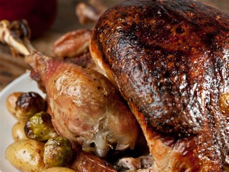 dr-pepper-roast-turkey-recipe-cdkitchencom image