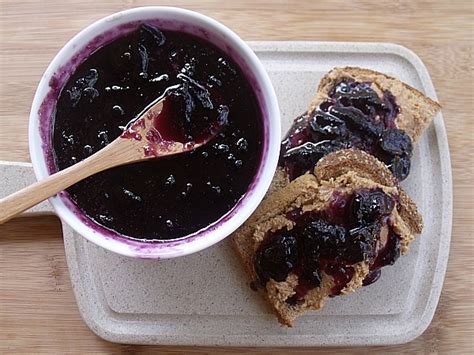 easy-grape-jam-recipe-with-only-2-ingredients-mama image