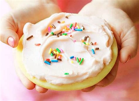 amazingest-sugar-cookies-and-how-to-be-a-good-mom image