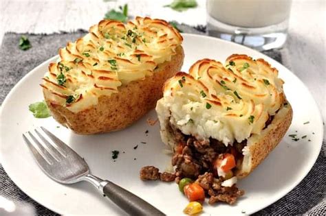 shepherds-pie-potato-skins-recipetin-eats image