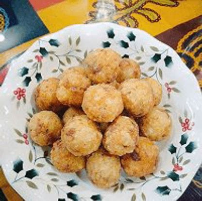 pork-sticky-rice-ball-miss-chinese-food image