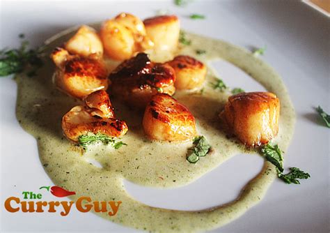 spicy-scallops-the-curry-guy image