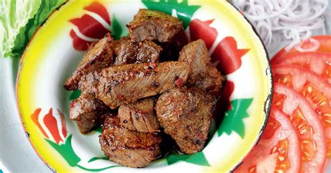 cambodian-marinated-beef-with-a-lime-and-black-pepper image