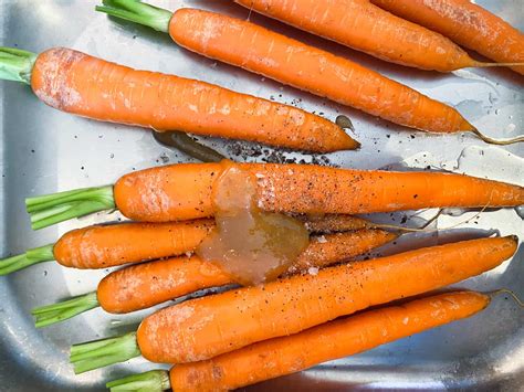 roasted-honey-glazed-carrots-with-cumin-lost-in-food image