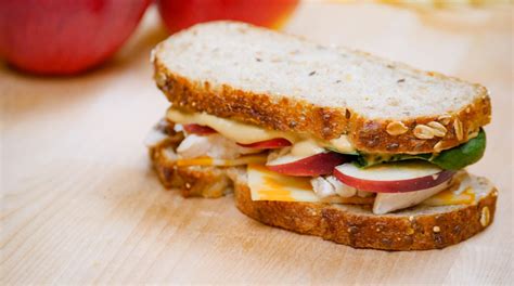 chicken-apple-sandwich-new-york-apple-association image