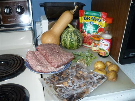 zucchini-stuffed-meatloaf-delishably image