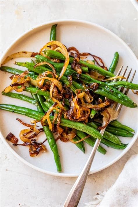 roasted-green-beans-with-caramelized-onions-skinnytaste image