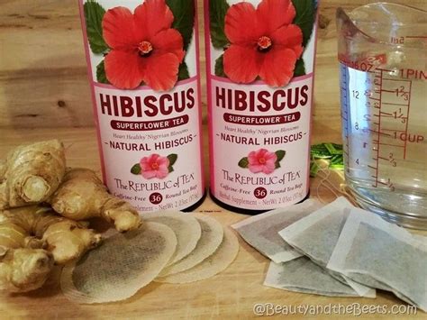 homemade-very-berry-hibiscus-refresher-a-la-starbucks image