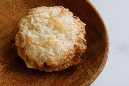 passover-coconut-macaroons-with-meyer-lemon-curd image