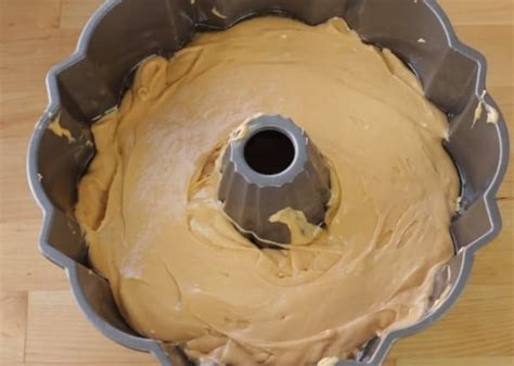 best-salted-caramel-bundt-cake-simply-bakings image
