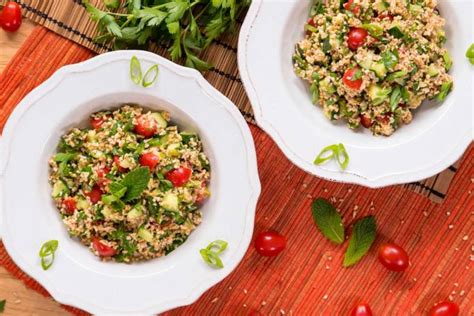 reinvent-tabbouleh-with-steel-cut-oats-oats-everyday image