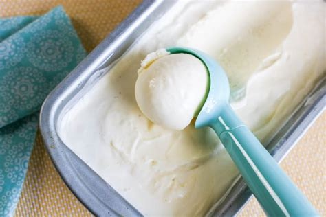 homemade-vanilla-ice-cream-only-5-ingredients image