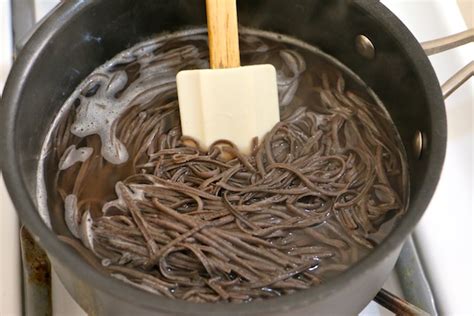 black-bean-pasta-the-most-amazing-noodle image