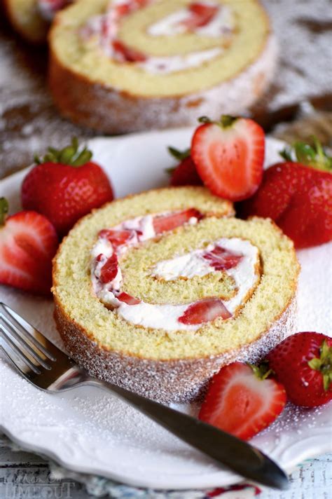 strawberry-shortcake-roulade-mom-on-timeout image