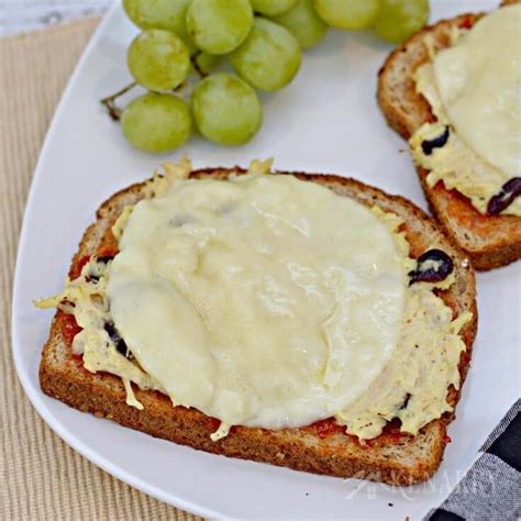 cheesy-chicken-melts-recipe-with-red-pepper-jelly image