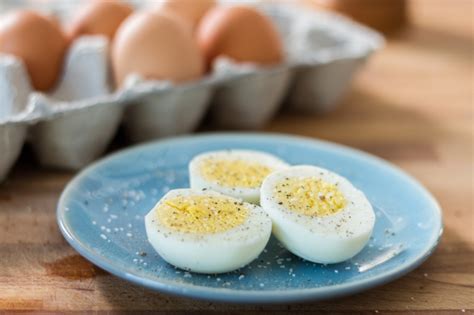 sous-vide-hardboiled-eggs-anova-culinary image