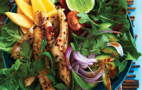 crispy-fish-mango-and-chilli-salad-healthy-food-guide image