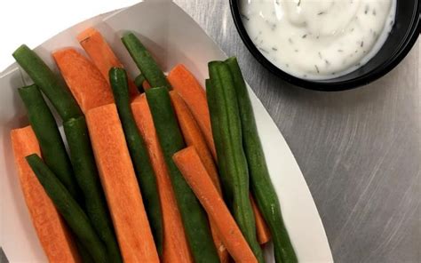 green-beans-and-carrots-with-dill-dip-healthy-school image