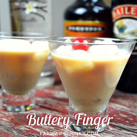 buttery-finger-cocktail-butterscotch-after-dinner-drink image