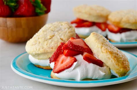 easy-strawberry-shortcake-with-whipped-cream image