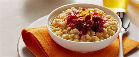 cranberry-orange-oatmeal-bowl-recipe-quaker-oats image