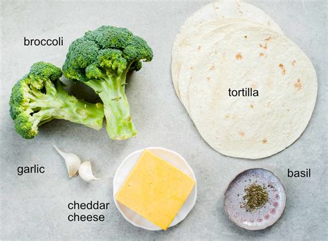 broccoli-quesadillas-with-cheddar-5-ingredients image