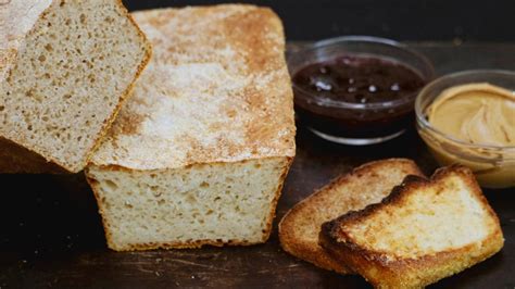 english-muffin-toasting-bread-sarahbakes image