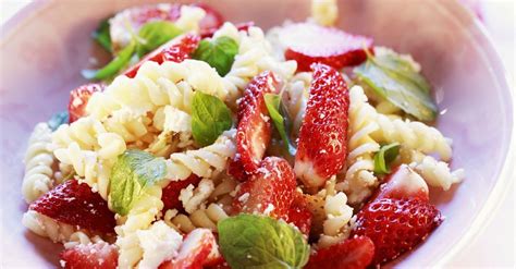strawberry-pasta-salad-recipe-eat-smarter-usa image