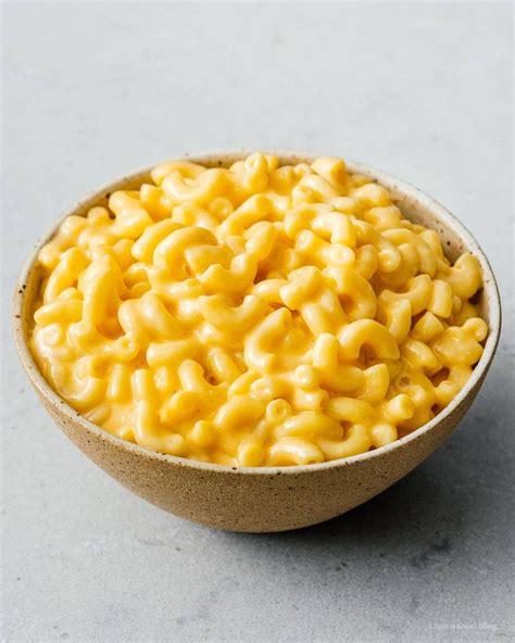 the-creamiest-smoothest-velveeta-mac-and-cheese-i image