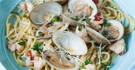 10-best-seafood-pasta-white-wine-sauce-recipes-yummly image