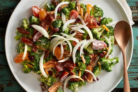 broccoli-salad-with-vidalia-onions-realsweet-onions image