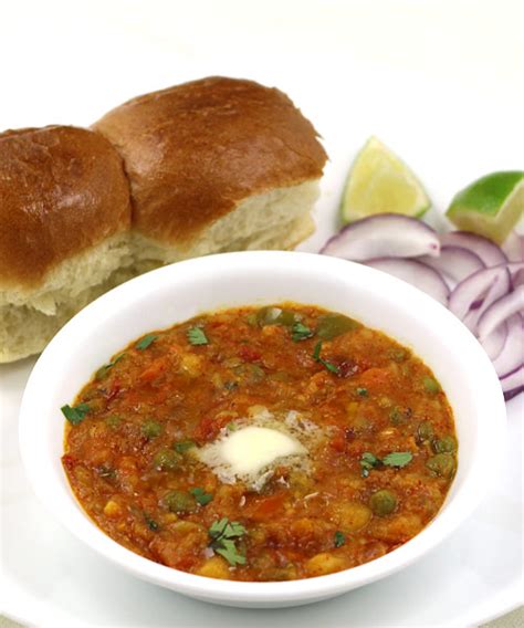 pav-bhaji-recipe-mumbai-style-with-step-by-step image