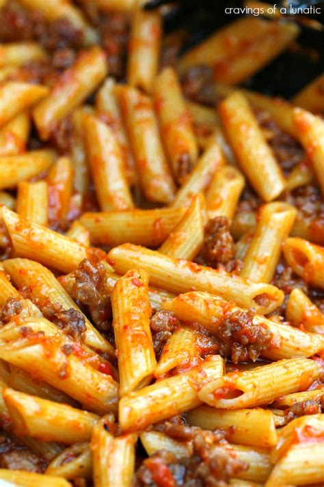 roasted-red-pepper-and-italian-sausage-pasta image