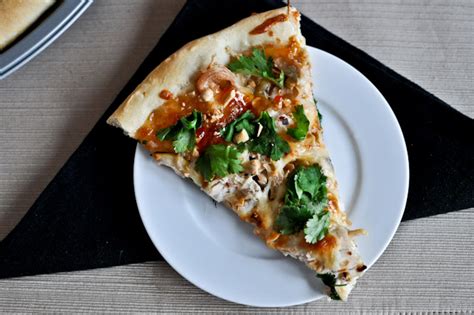thai-chicken-pizza-recipe-howsweeteatscom image