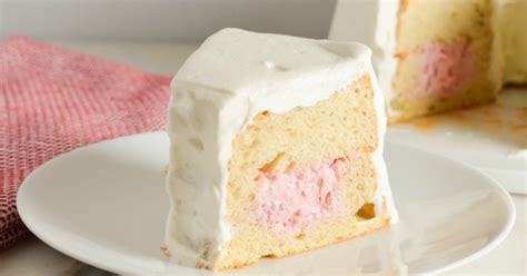 strawberry-cheesecake-stuffed-angel-food-cake image